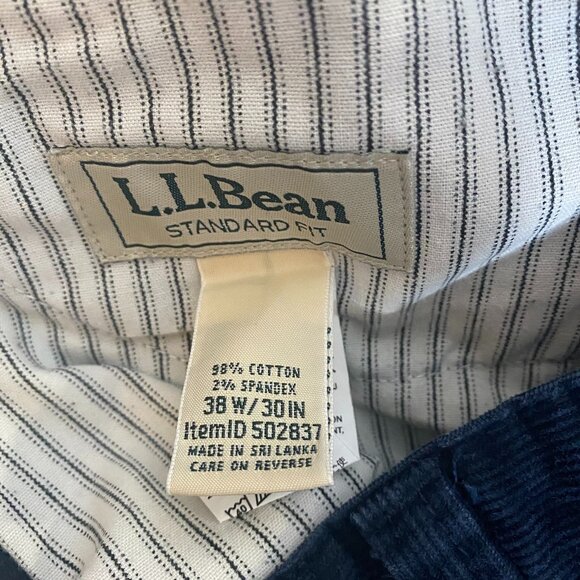 (2) pair L.L. Bean Standard Fit corduroy pants navy and khaki 38" X 30" mens - Picture 6 of 6